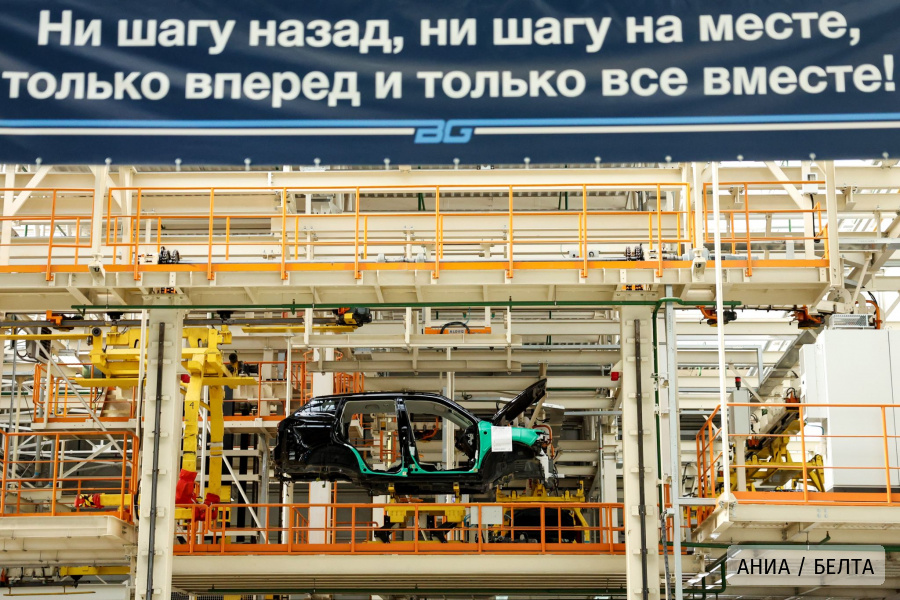 В Беларуси произвели 200-тысячный автомобиль BELGEE.