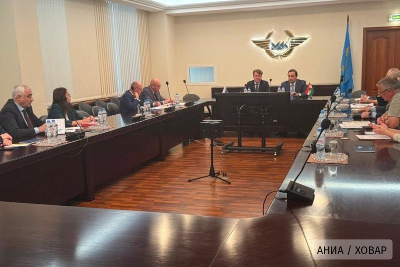 Таджикистан и страны СНГ обсудили открытие новых авиамаршрутов