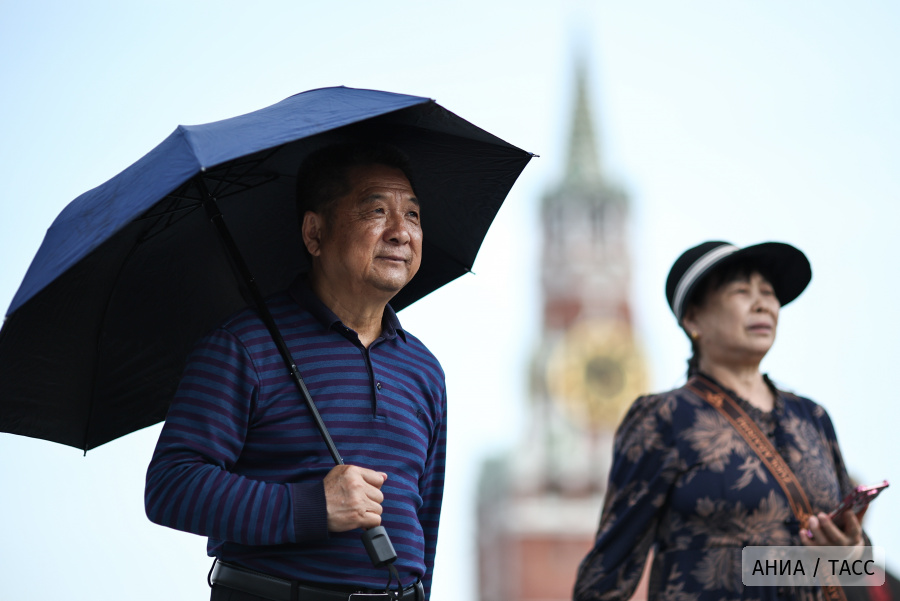 Туристы на Красной площади