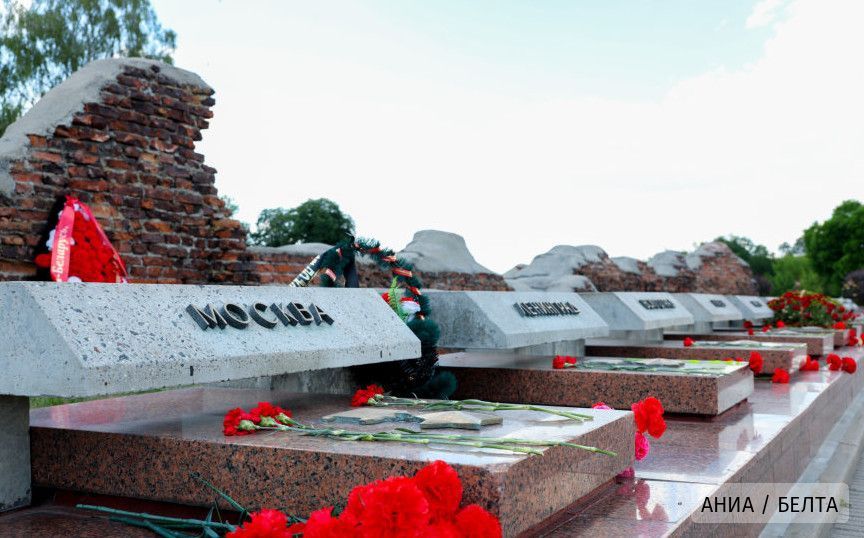 Исполняется 55-лет со дня открытия мемориального комплекса "Брестская крепость-герой" 