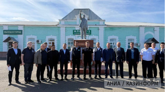 Казахстан модернизирует 30 пунктов пропуска на границе с Россией