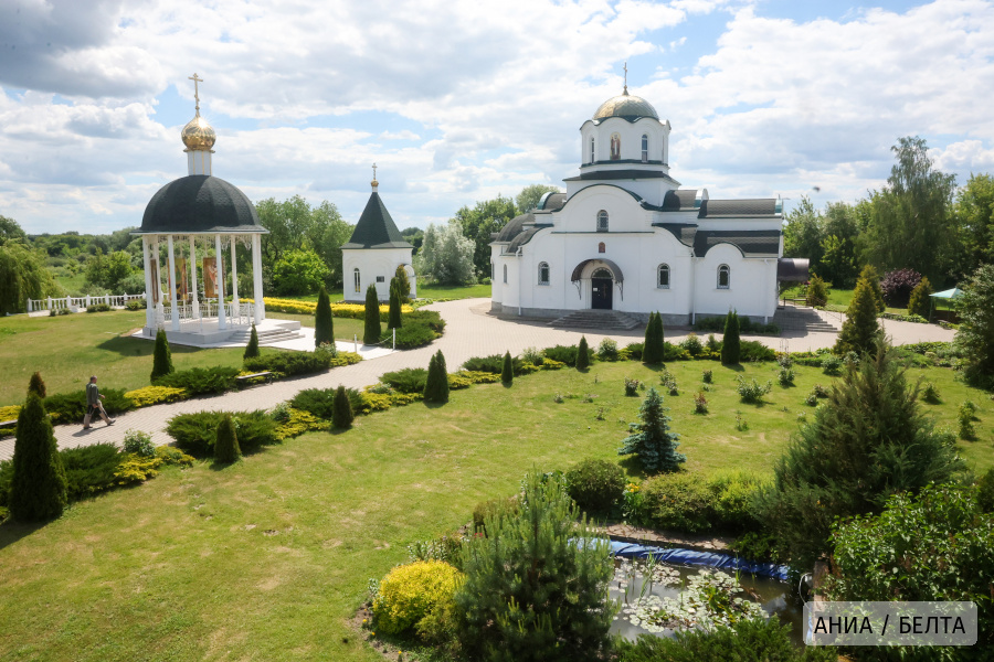 Сквозь столетия: монастырю в белорусском Барколабово - 385 лет