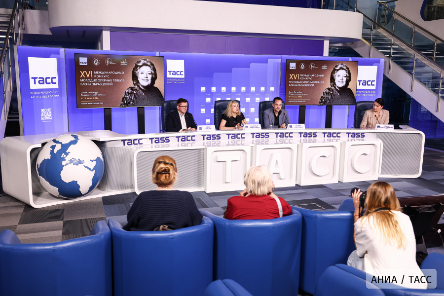 Более 400 заявок поступило на конкурс оперных певцов Елены Образцовой